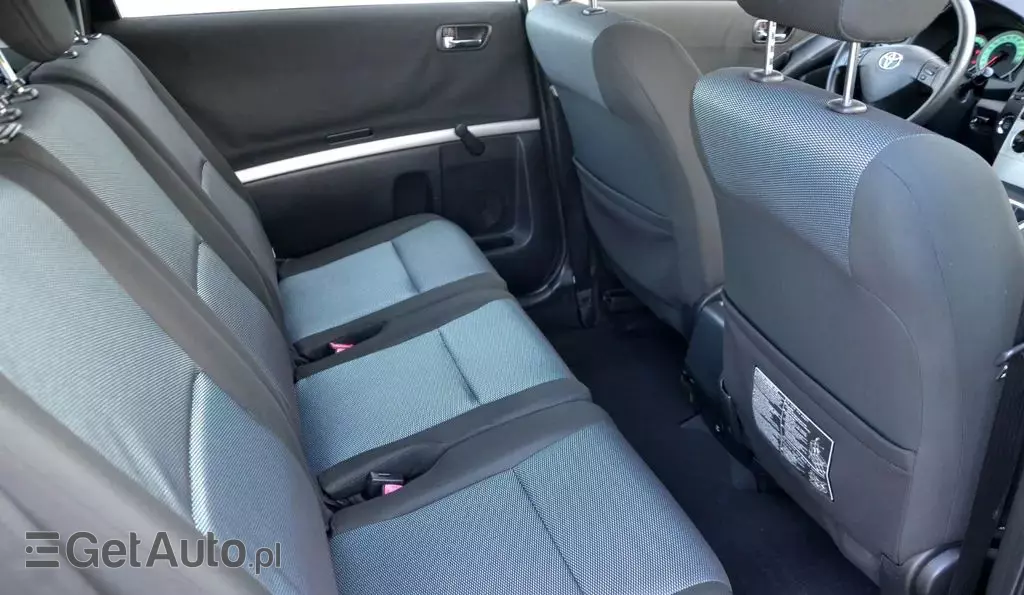 TOYOTA Corolla Verso 