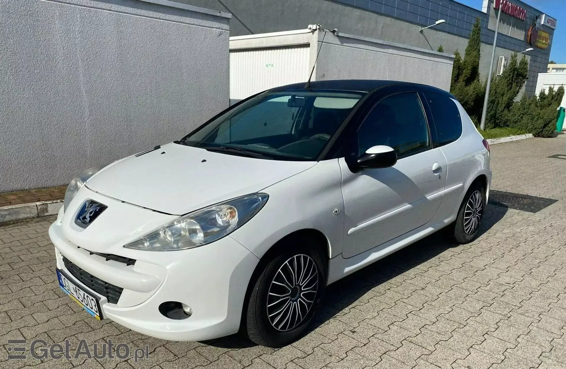 PEUGEOT 206 