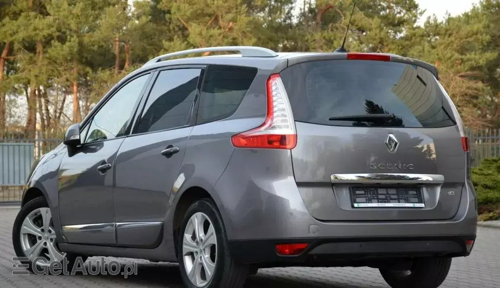 RENAULT Grand Scenic 