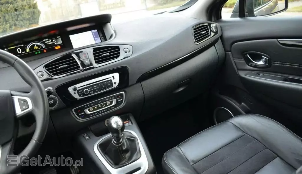 RENAULT Grand Scenic 