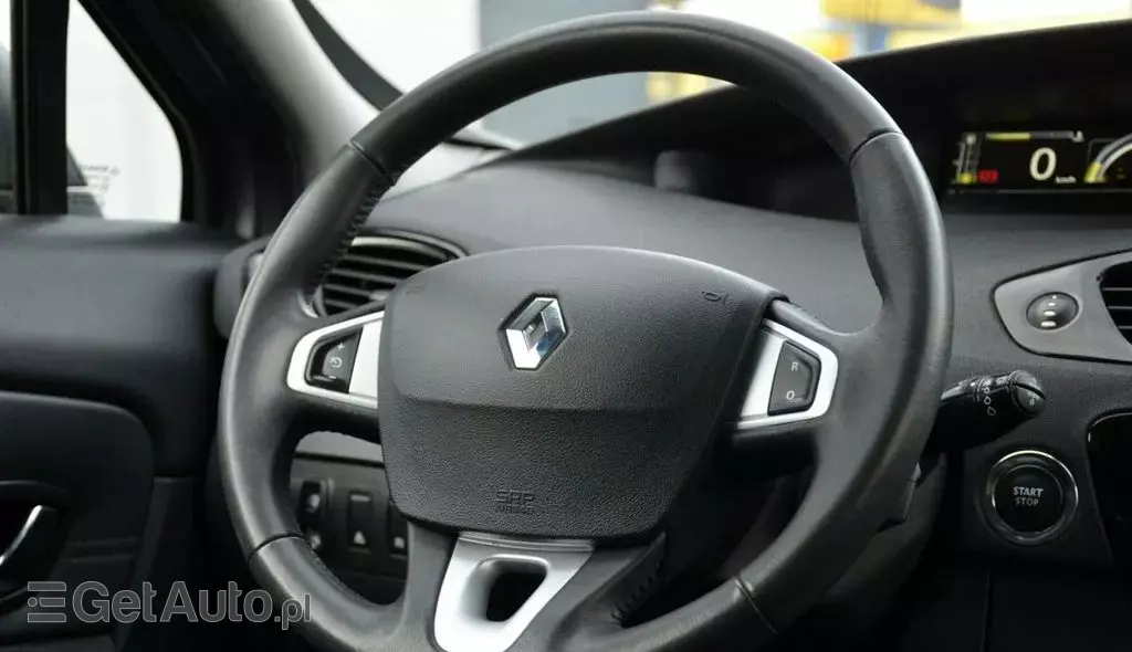 RENAULT Grand Scenic 