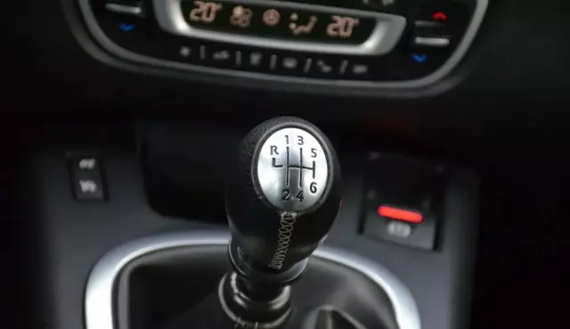 RENAULT Grand Scenic 