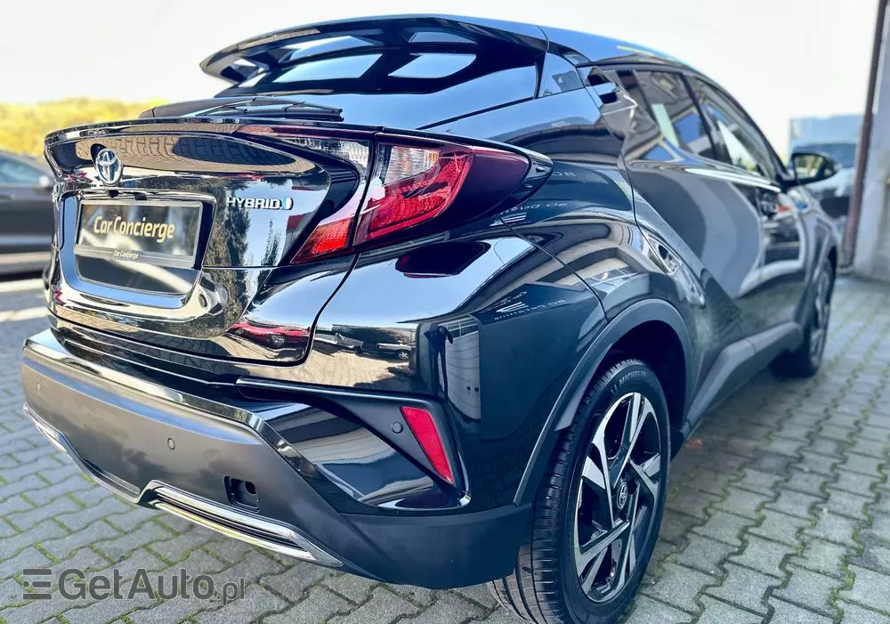 TOYOTA C-HR 2.0 Hybrid Black Edition