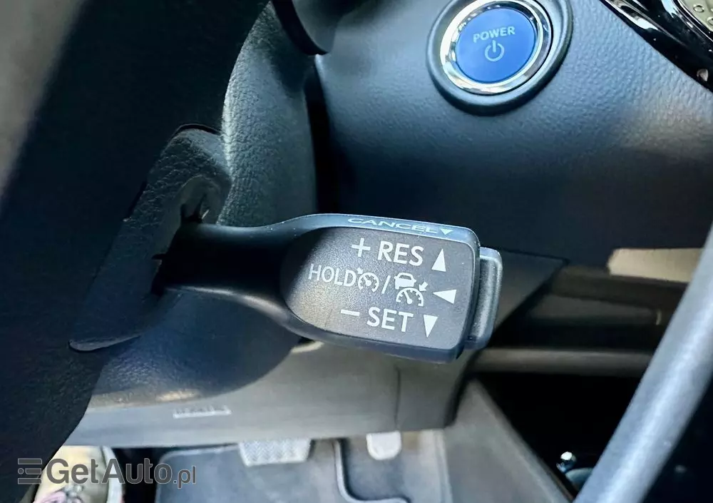 TOYOTA C-HR 2.0 Hybrid Black Edition