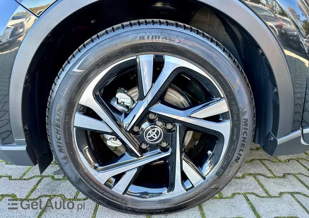 TOYOTA C-HR 2.0 Hybrid Black Edition