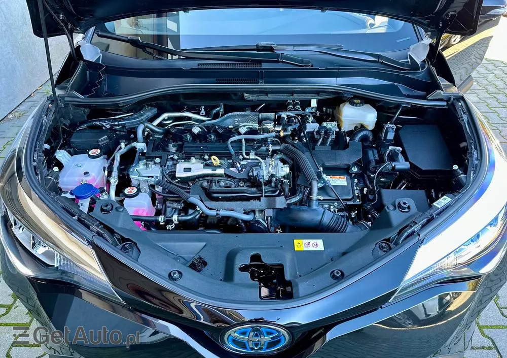 TOYOTA C-HR 2.0 Hybrid Black Edition