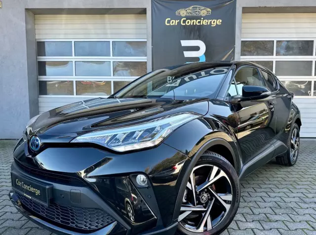 TOYOTA C-HR 2.0 Hybrid Black Edition