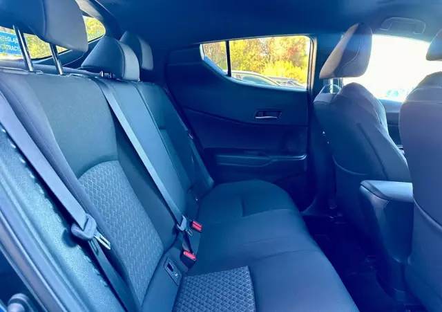 TOYOTA C-HR 2.0 Hybrid Black Edition