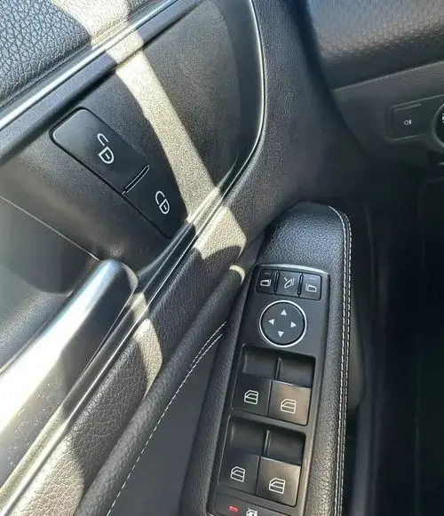 MERCEDES-BENZ Klasa A 