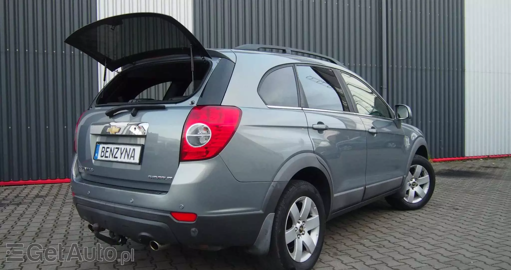 CHEVROLET Captiva 2.4 2WD 7 Sitzer LS Family Edition