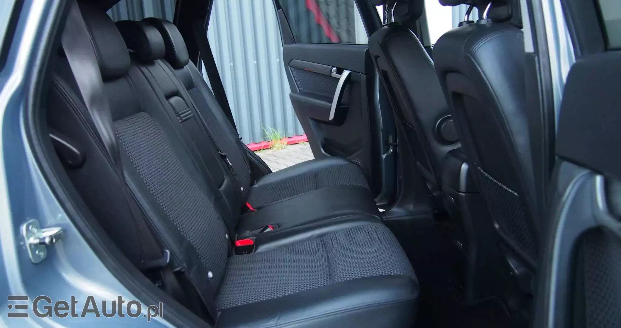 CHEVROLET Captiva 2.4 2WD 7 Sitzer LS Family Edition