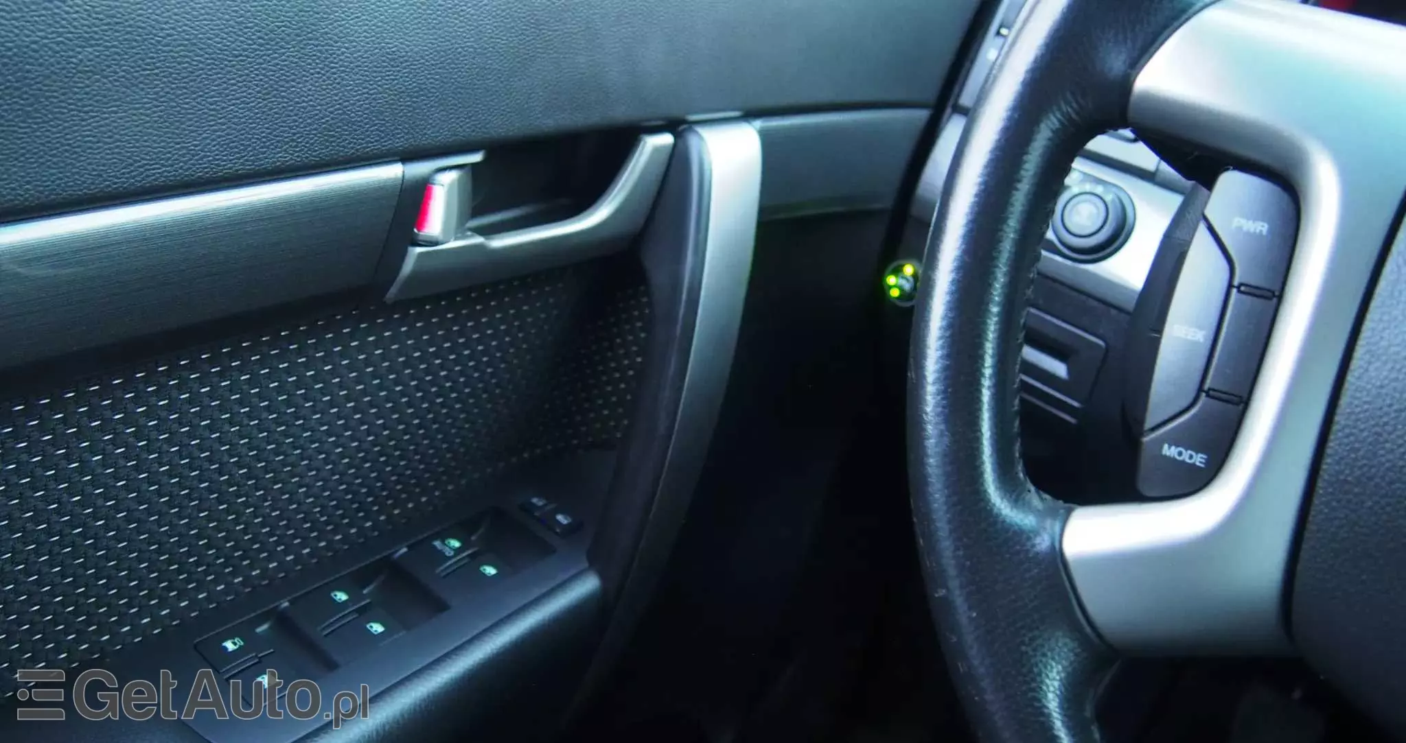 CHEVROLET Captiva 2.4 2WD 7 Sitzer LS Family Edition