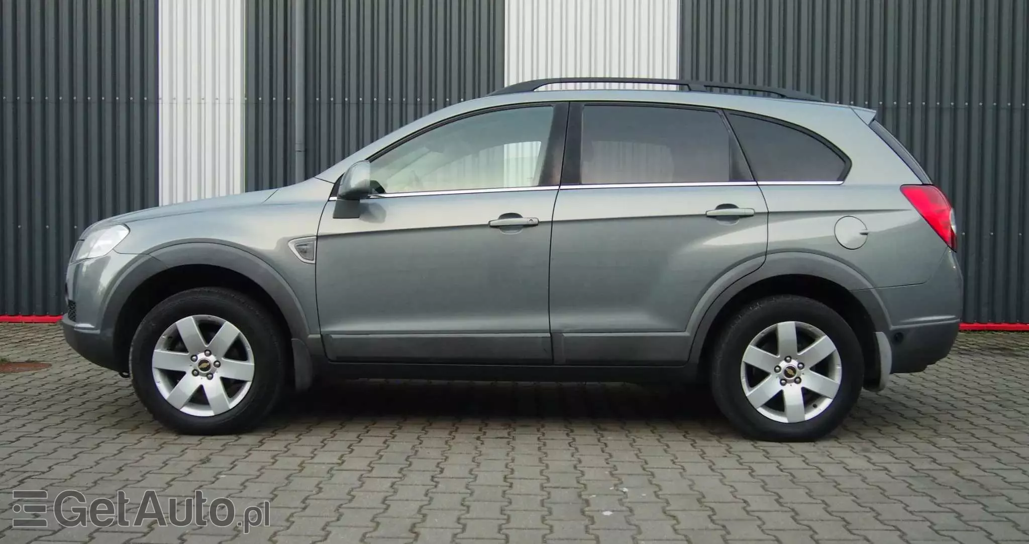 CHEVROLET Captiva 2.4 2WD 7 Sitzer LS Family Edition