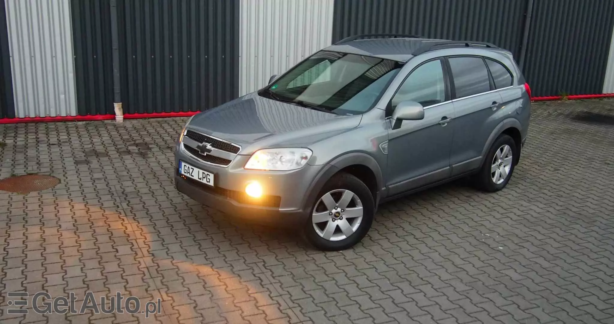 CHEVROLET Captiva 2.4 2WD 7 Sitzer LS Family Edition