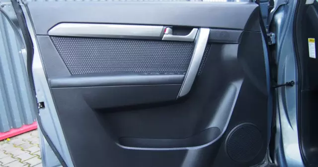 CHEVROLET Captiva 2.4 2WD 7 Sitzer LS Family Edition