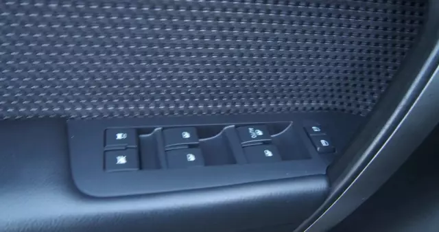 CHEVROLET Captiva 2.4 2WD 7 Sitzer LS Family Edition