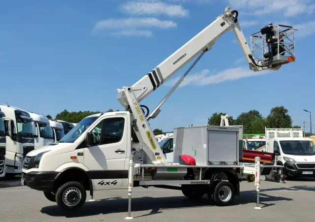 IVECO Volkswagen Crafter 4x4 Zwyżka 21m Palfinger P210BK  JIP-Ogon udt 
