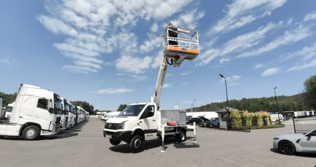 IVECO Volkswagen Crafter 4x4 Zwyżka 21m Palfinger P210BK  JIP-Ogon udt 