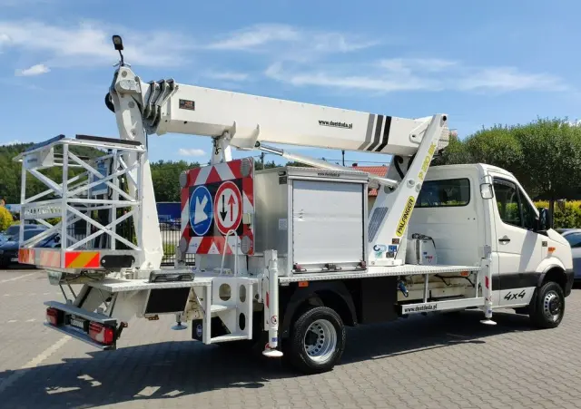IVECO Volkswagen Crafter 4x4 Zwyżka 21m Palfinger P210BK  JIP-Ogon udt 