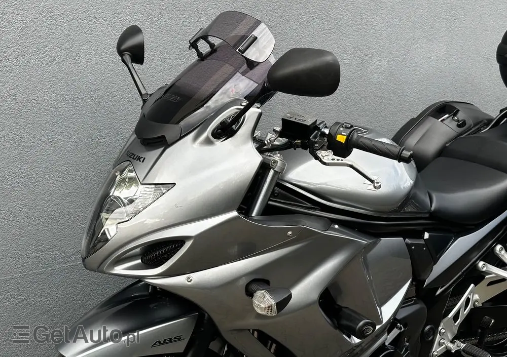 SUZUKI GSX-F - Katana 