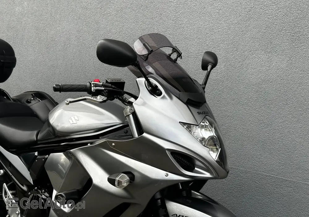 SUZUKI GSX-F - Katana 