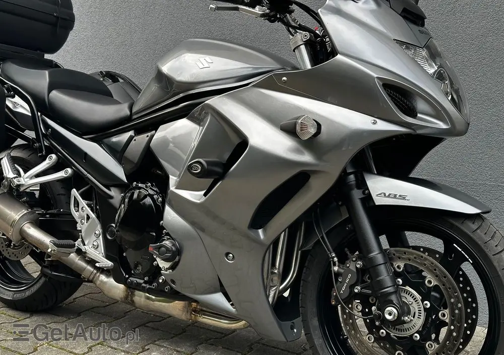 SUZUKI GSX-F - Katana 
