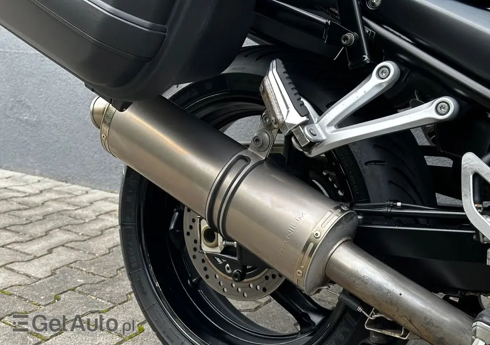 SUZUKI GSX-F - Katana 