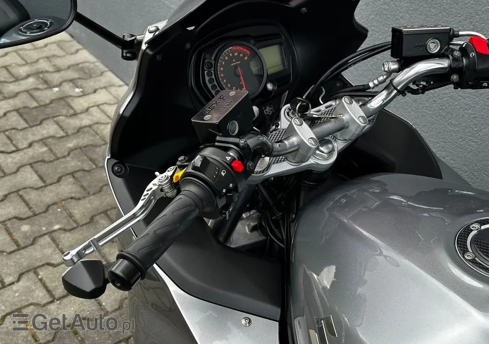 SUZUKI GSX-F - Katana 