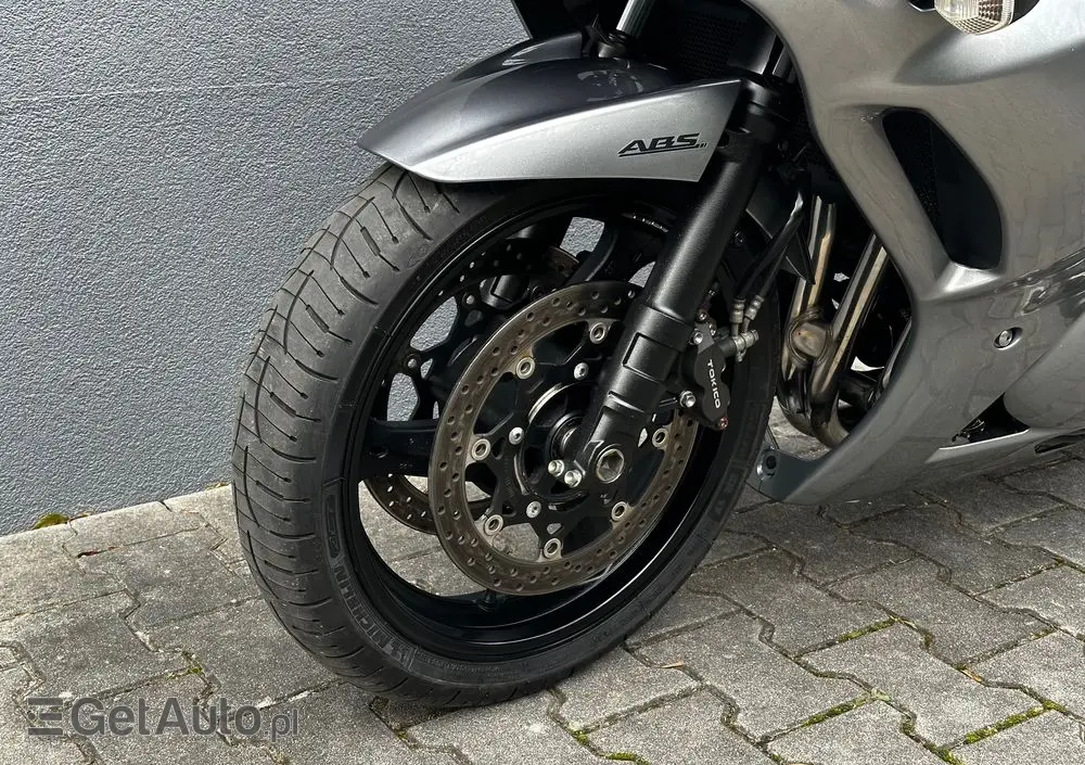 SUZUKI GSX-F - Katana 