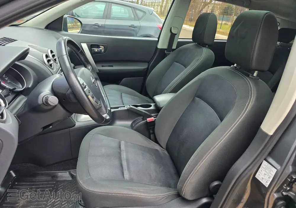 NISSAN Qashqai 2.0 Acenta Pack CVT
