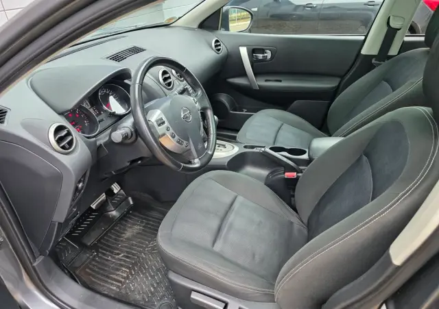 NISSAN Qashqai 2.0 Acenta Pack CVT