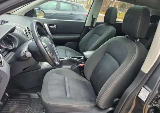 NISSAN Qashqai 2.0 Acenta Pack CVT