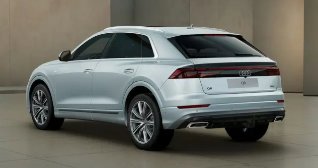 AUDI Q8 50 TDI quattro tiptronic