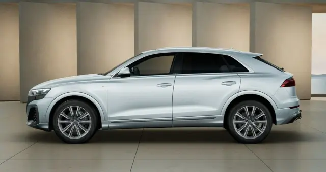 AUDI Q8 50 TDI quattro tiptronic