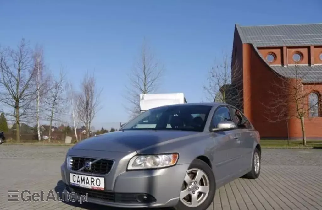 VOLVO S40 