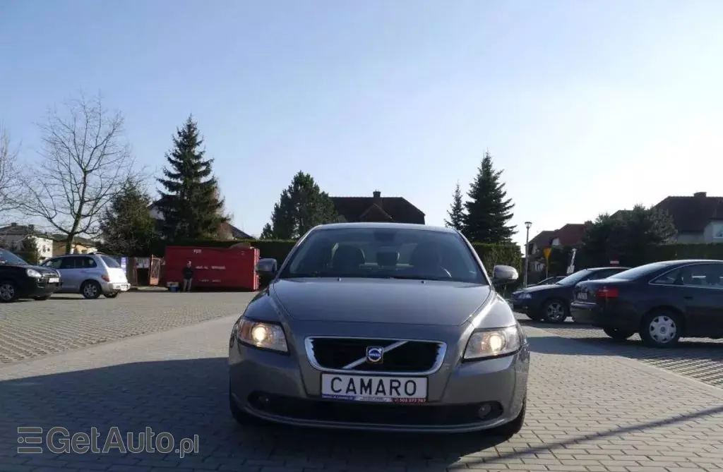 VOLVO S40 