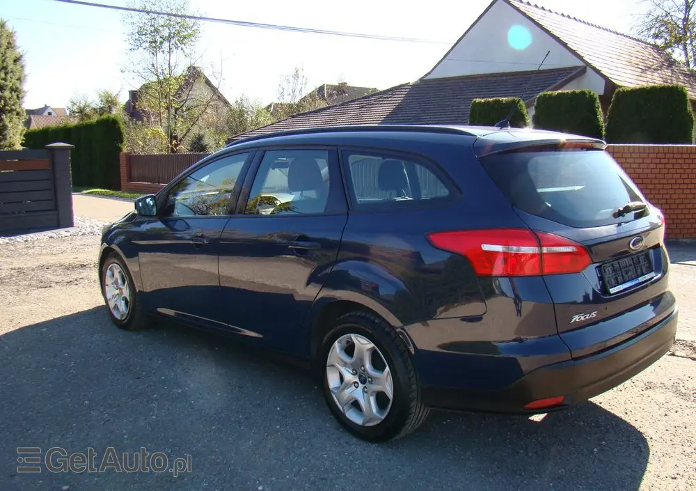 FORD Focus Turnier 1.5 TDCi DPF Start-Stopp-System Business