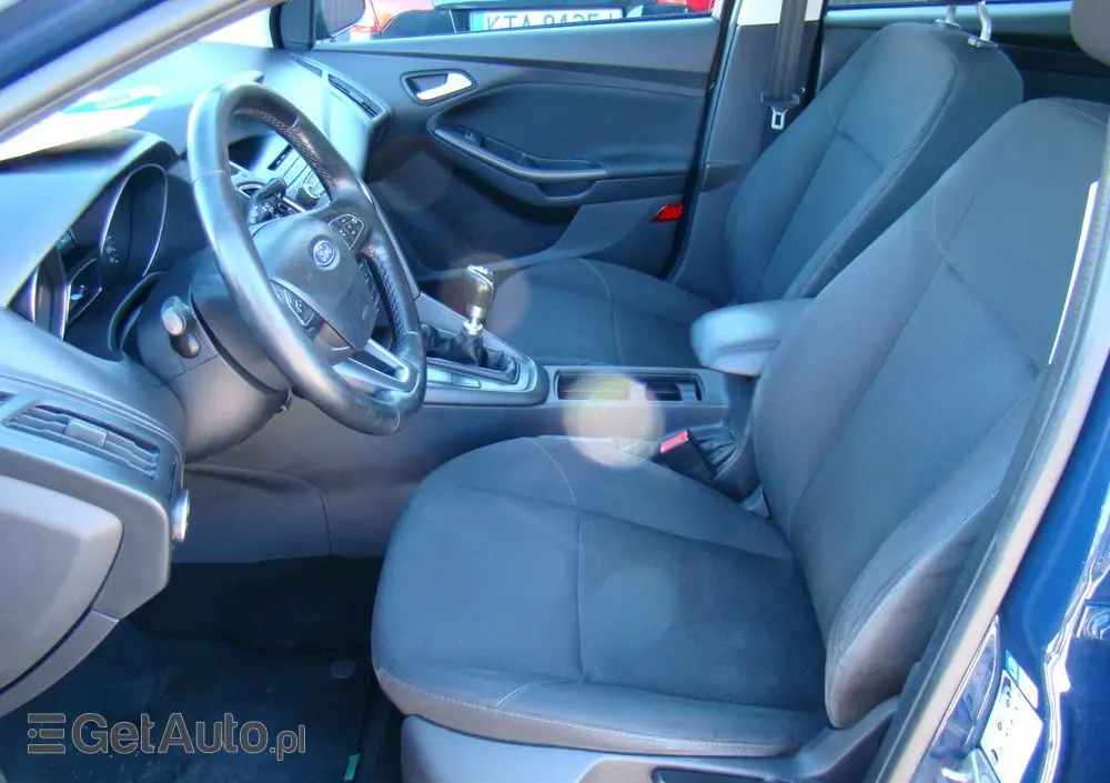 FORD Focus Turnier 1.5 TDCi DPF Start-Stopp-System Business