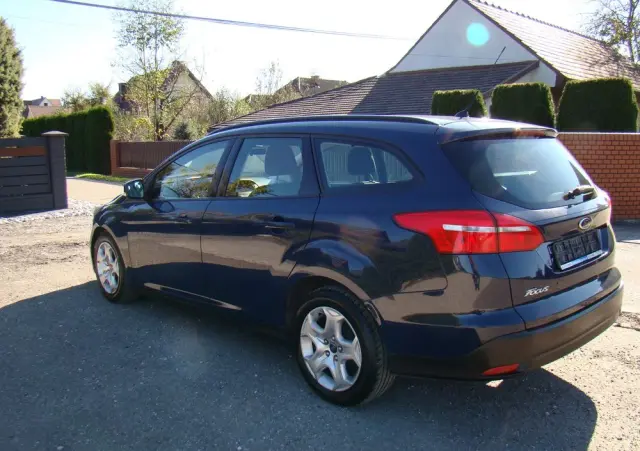 FORD Focus Turnier 1.5 TDCi DPF Start-Stopp-System Business