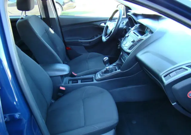 FORD Focus Turnier 1.5 TDCi DPF Start-Stopp-System Business