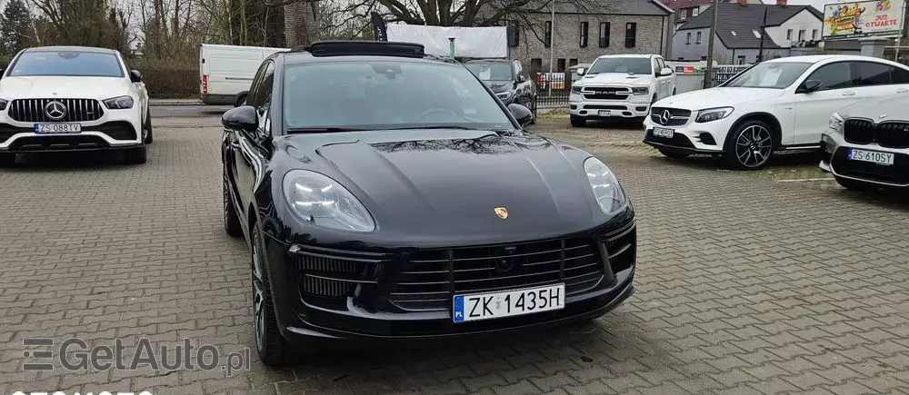 PORSCHE Macan Turbo