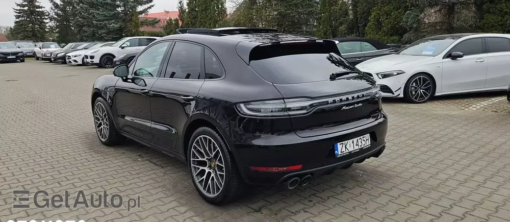 PORSCHE Macan Turbo