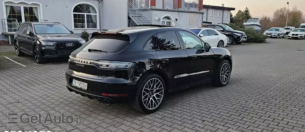 PORSCHE Macan Turbo