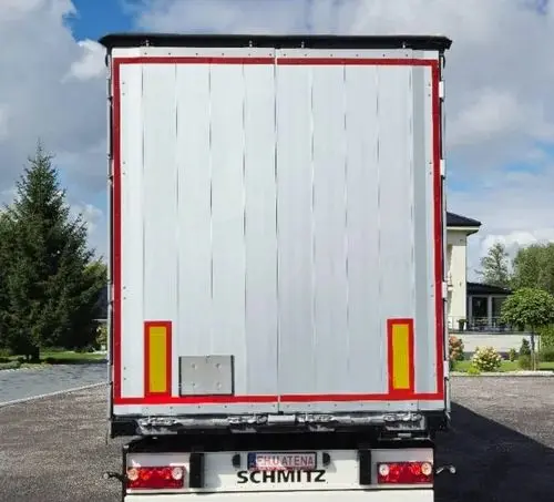 SCHMITZ Cargobull 