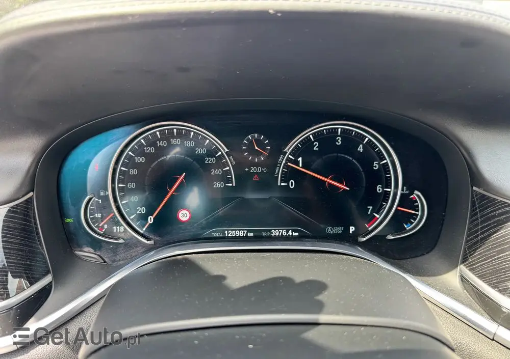 BMW Seria 7 750i xDrive