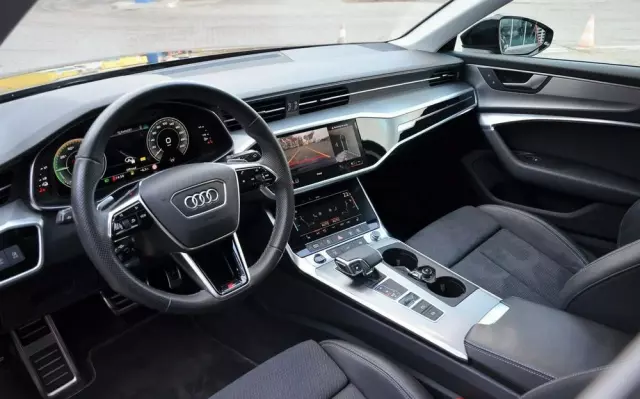 AUDI A6 55 TFSI e Quattro Sport S tronic