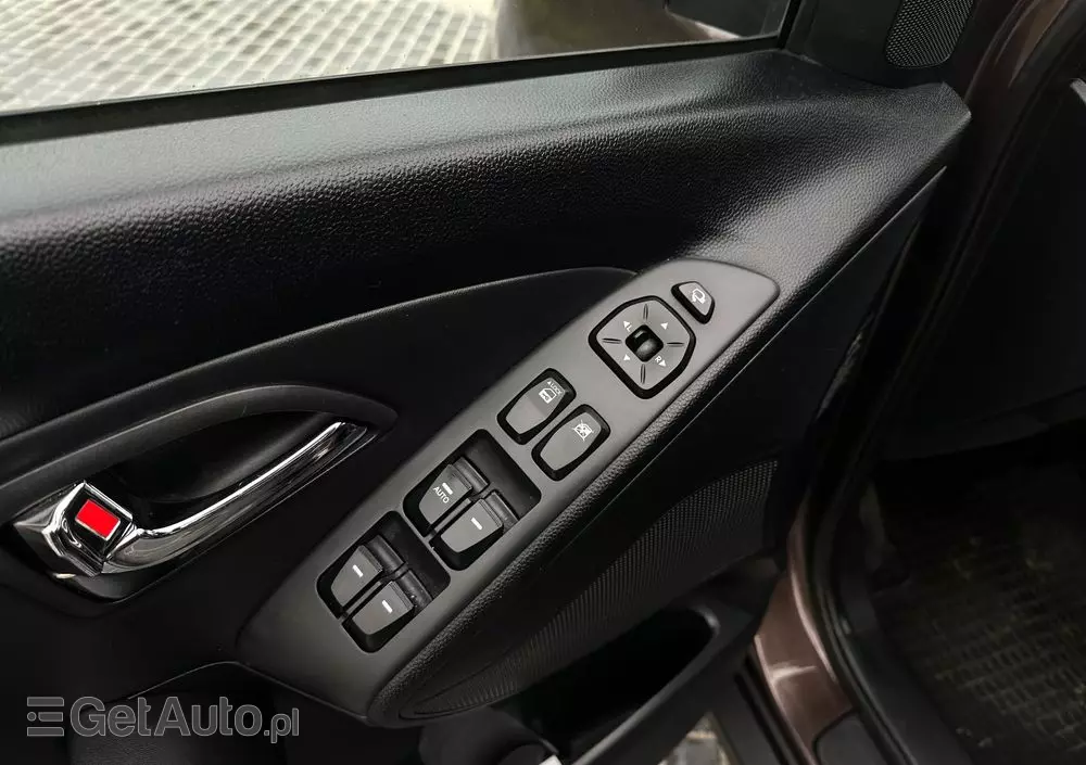 HYUNDAI Ix35 2.0 CRDi 4WD Automatik Style