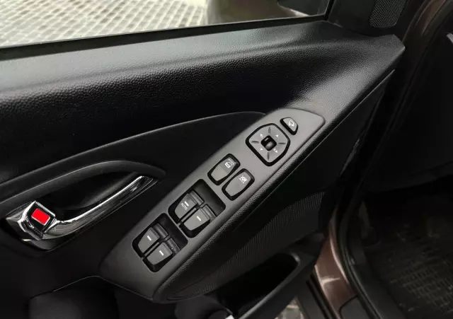 HYUNDAI Ix35 2.0 CRDi 4WD Automatik Style