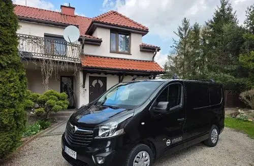 OPEL Vivaro 
