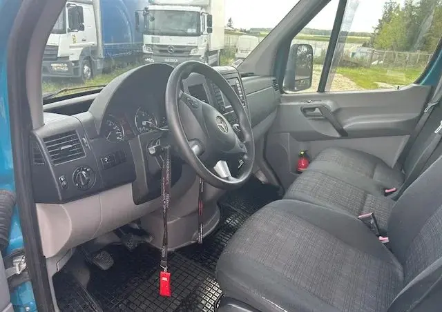 MERCEDES-BENZ Sprinter 516 